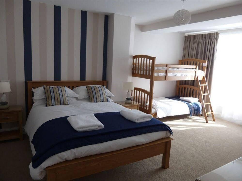 Breakers Bed And Breakfast Истбурн Экстерьер фото